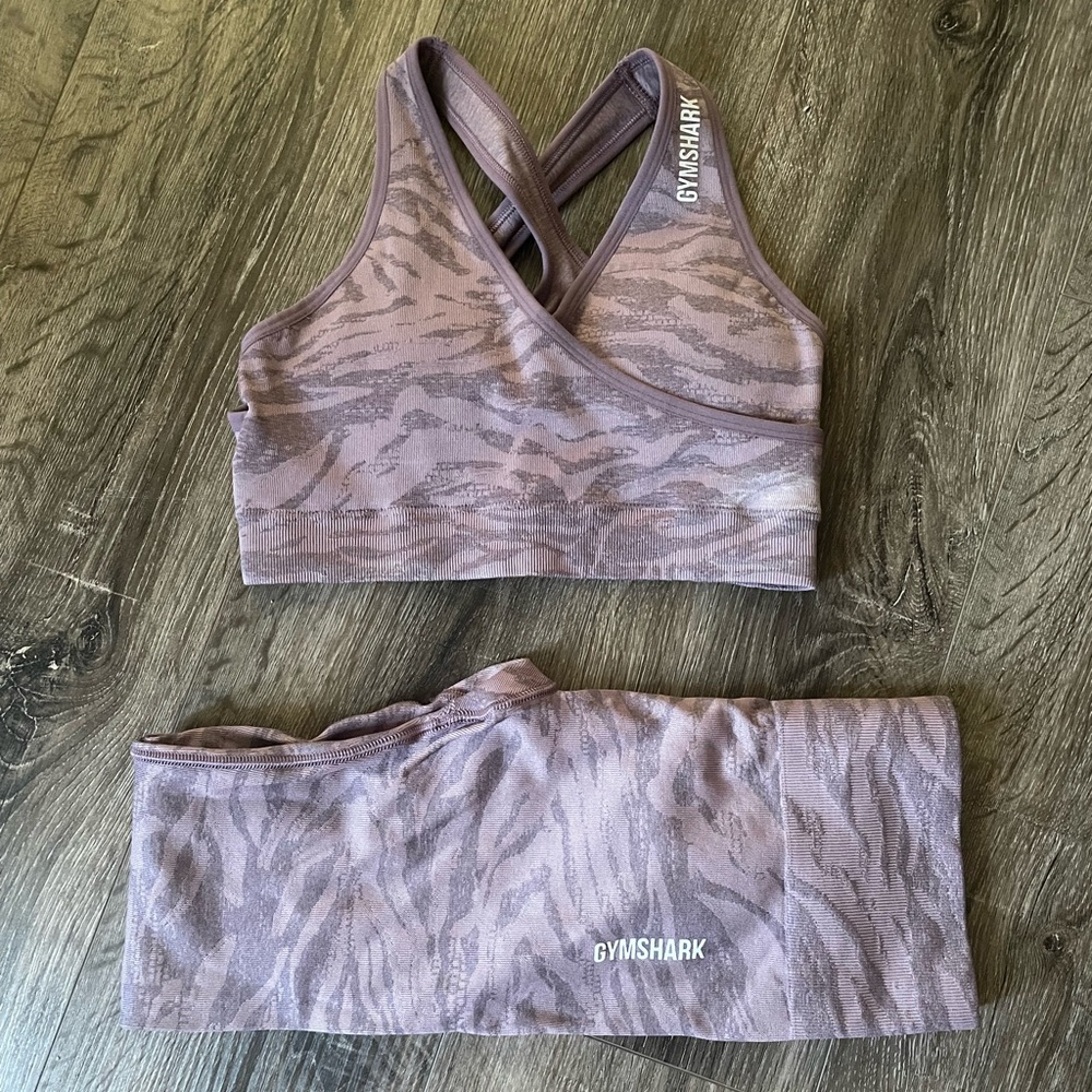 Gymshark Matching Set. Both SMALL. New w/out tags. Never worn.